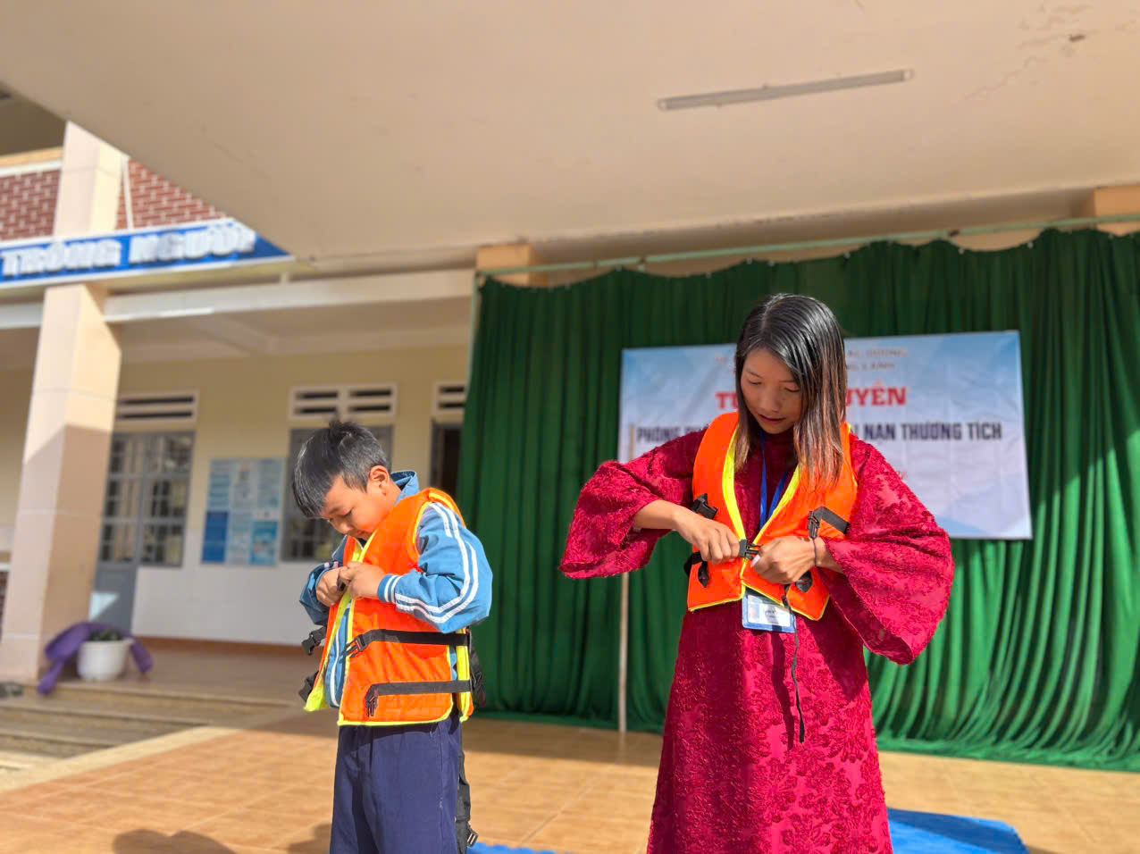 TUYÊN TRUYỀN: PHÒNG CHỐNG MA TÚY, BẠO LỰC HỌC ĐƯỜNG, ĐUỐI NƯỚC VÀ TAI NẠN THƯƠNG TÍCH